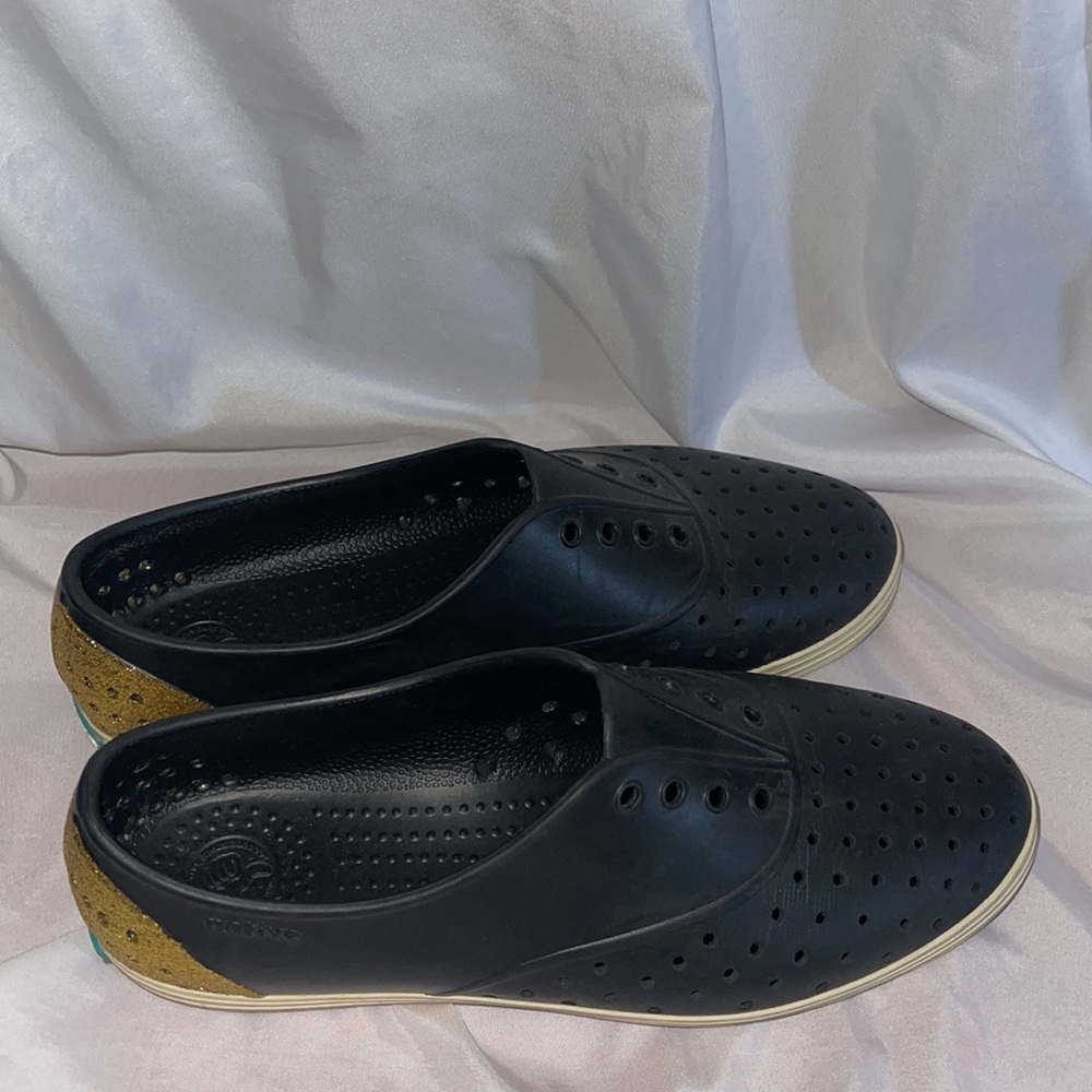 Native shoes - Picture 3 of 6